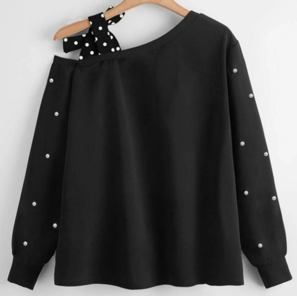 Polka Dot Asymmetrical Shoulder Tie Top - Picture 2 of 3